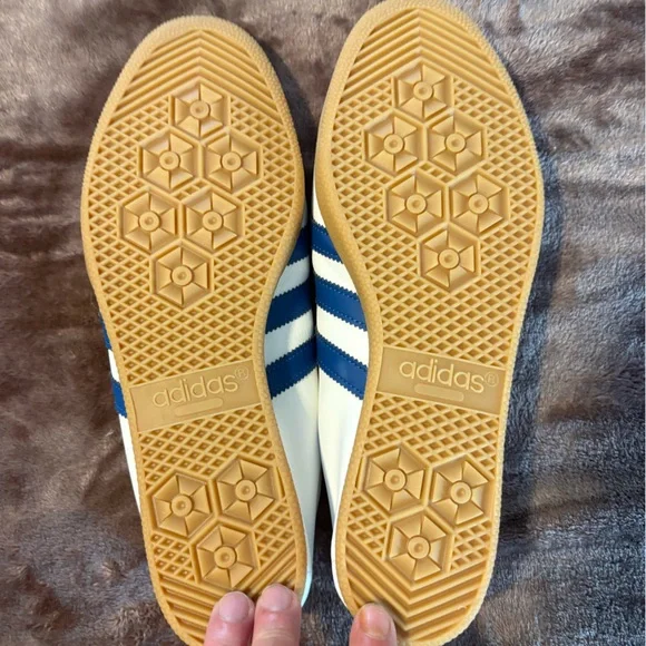 Adidas Men’s size 9.5 Spezial 3 Stripe shoes Leather Blue/White New WO Tags! - Picture 5 of 10